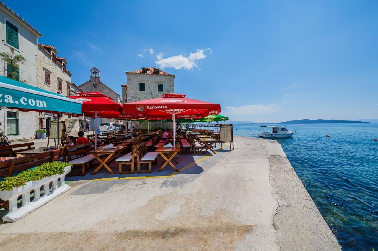 Seafront Apartments Karlo Kaštela Exterior foto